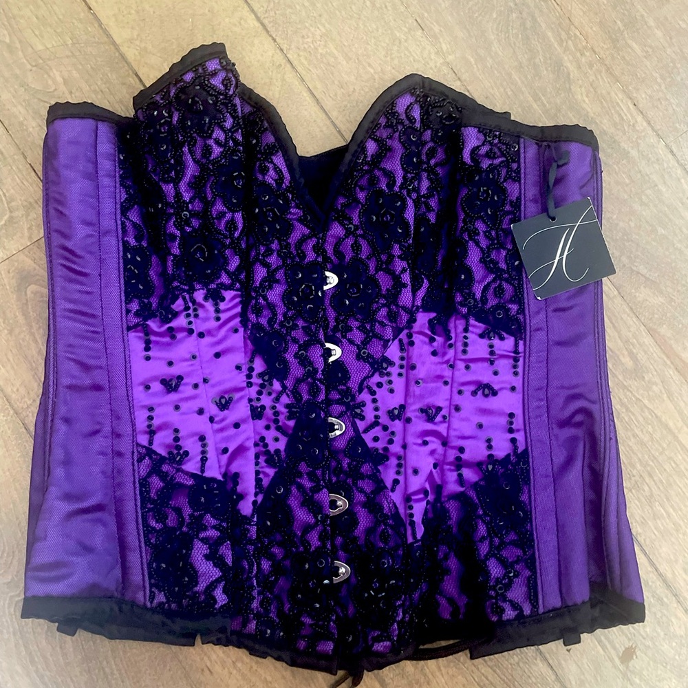 Harriett corset adjustable new with tag